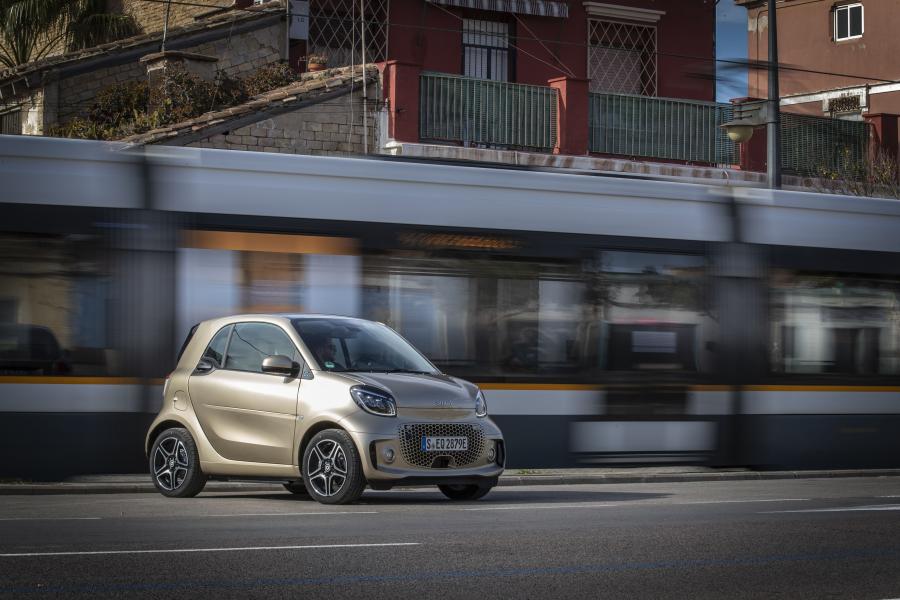  Smart EQ ForTwo Pulse Coupe (C453) 2020 года  (WW) (фото 12 из 47)